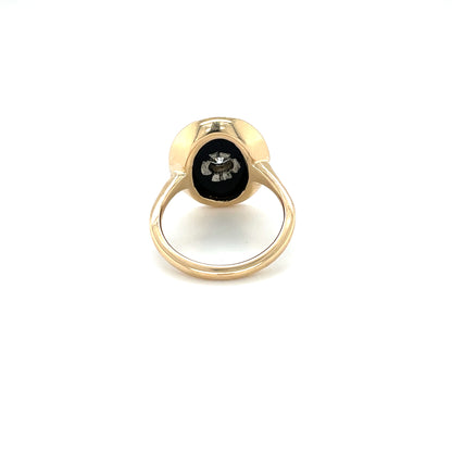 14ct Yellow Gold Onyx & Diamond Ring (L)
