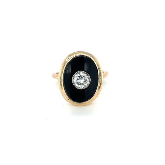 14ct Yellow Gold Onyx & Diamond Ring (L)