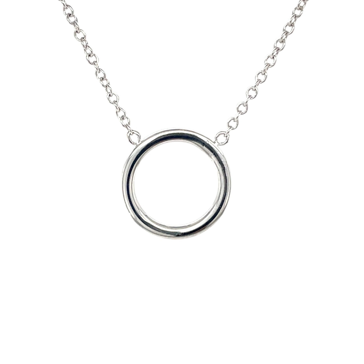 9ct White Gold Circle Pendant & Chain