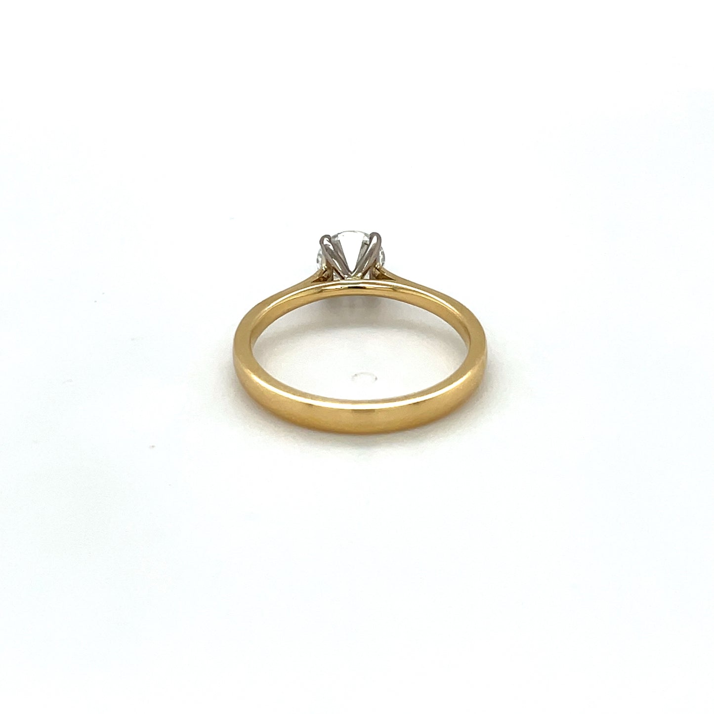 18ct Yellow Gold Diamond Solitaire Ring
