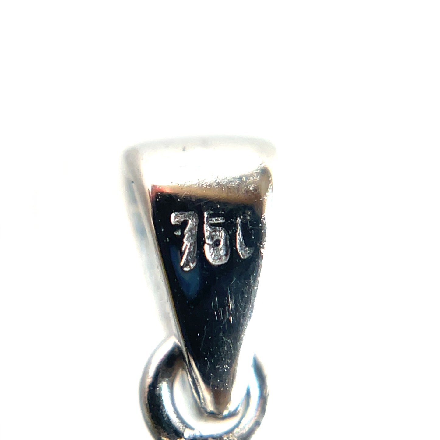 18ct White Gold Diamond Target Pendant