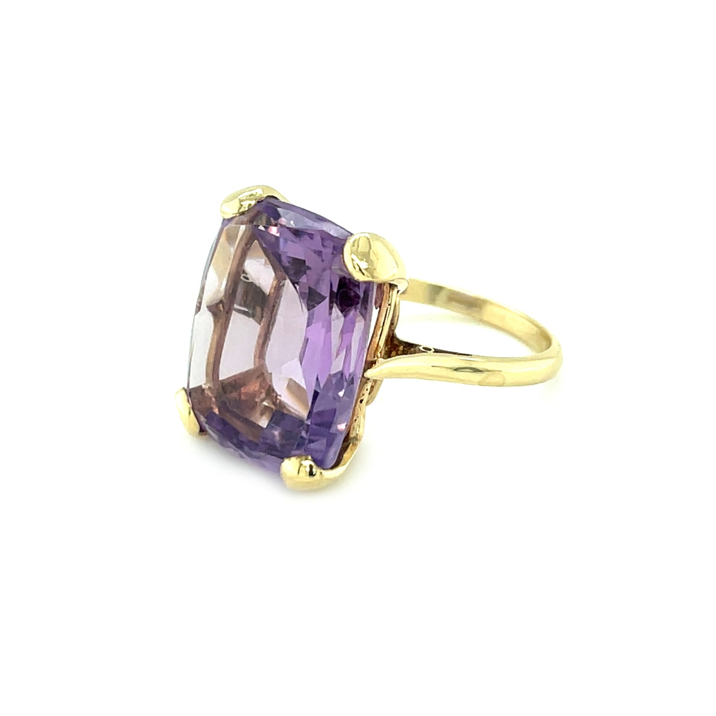 9ct Yellow Gold Amethyst Cocktail Ring (N)