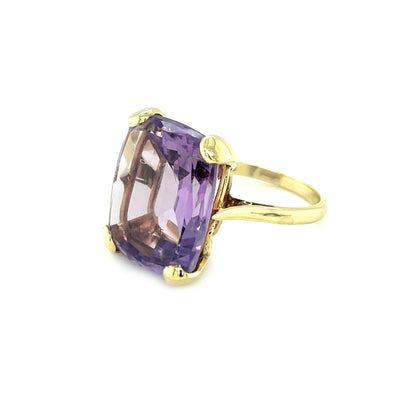 9ct Yellow Gold Amethyst Cocktail Ring (N)