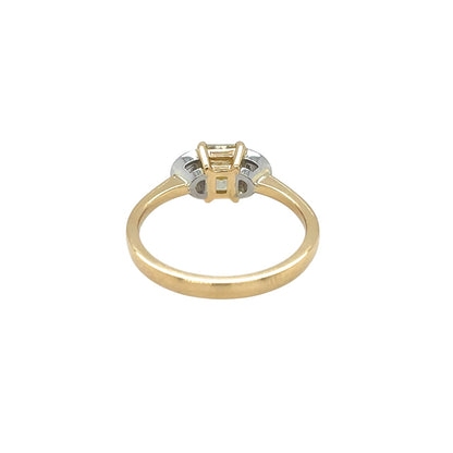 18ct Yellow Gold Yellow Diamond Three Stone Ring (O)