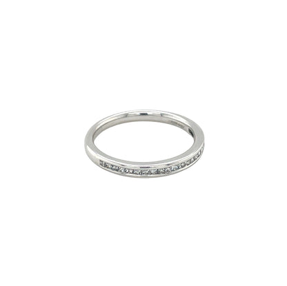 Platinum Princess-Cut Diamond Eternity Ring (P)