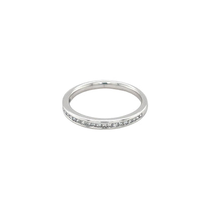Platinum Princess-Cut Diamond Eternity Ring (P)