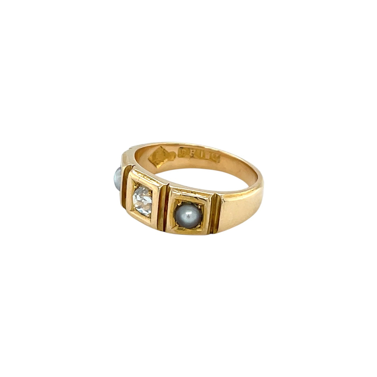 18ct Yellow Gold Old-Cut diamond & Pearl Trilogy Ring (K)