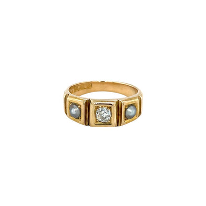 18ct Yellow Gold Old-Cut diamond & Pearl Trilogy Ring (K)
