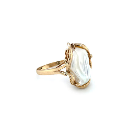 14ct Yellow Gold Baroque Pearl Statement Ring (L)