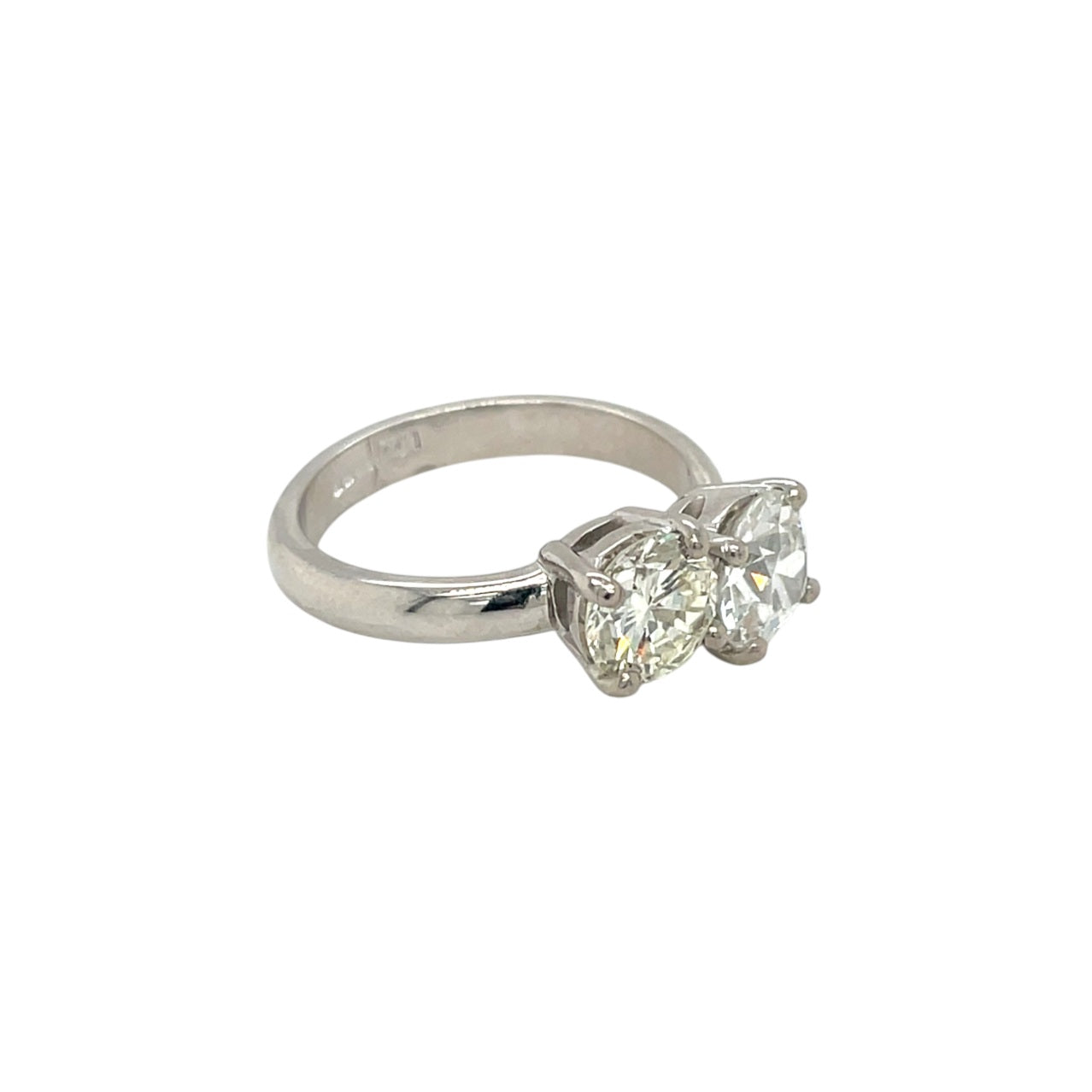18ct White Gold Two Stone Diamond Ring (L)