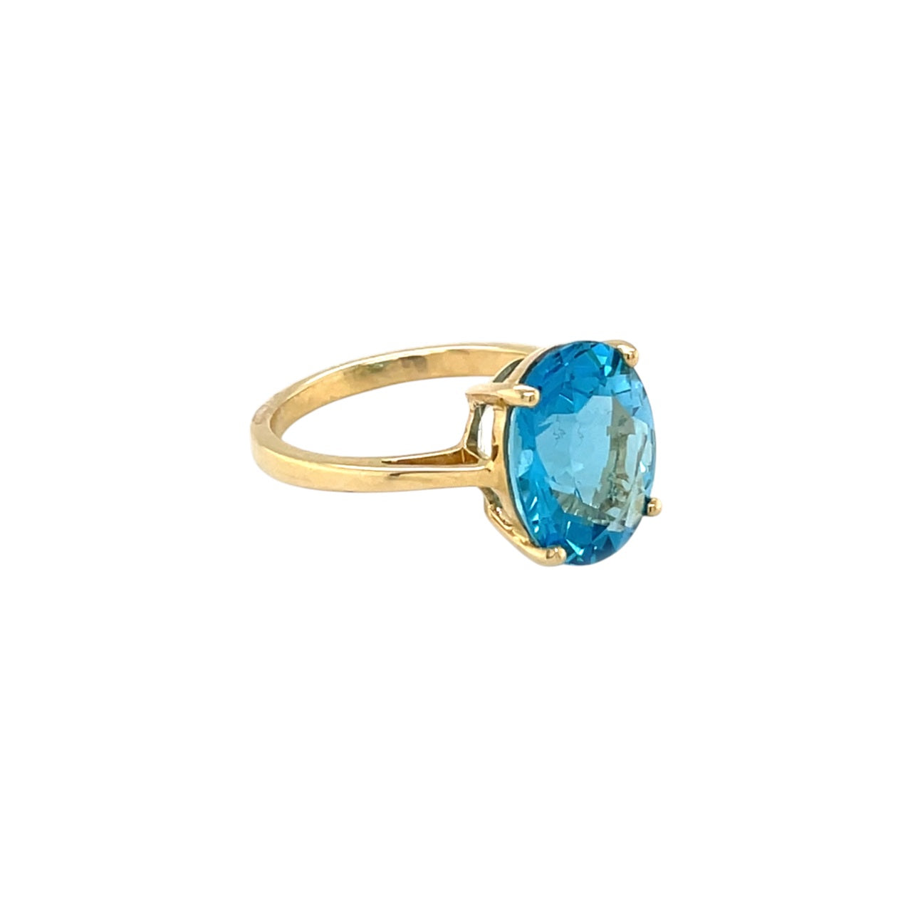 9ct Yellow Gold Swiss Blue Topaz Solitaire Ring (M)