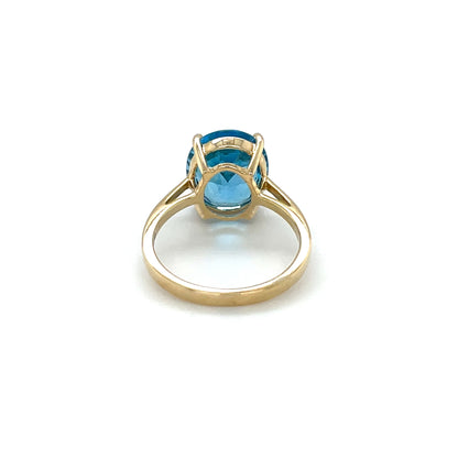9ct Yellow Gold Swiss Blue Topaz Solitaire Ring (M)