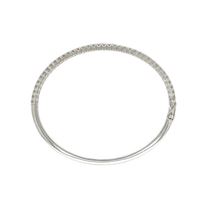 18ct White Gold Diamond Oval Bangle
