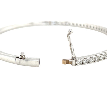 18ct White Gold Diamond Oval Bangle