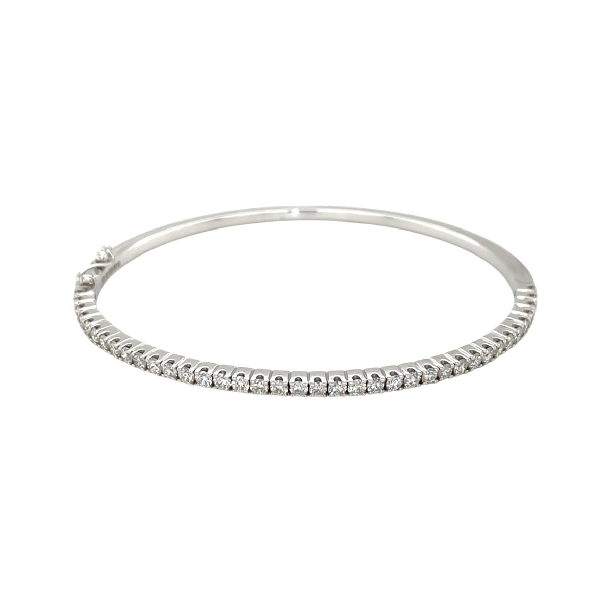 18ct White Gold Diamond Oval Bangle