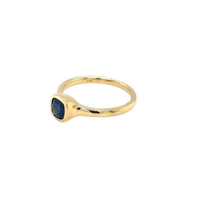 18ct Yellow Gold Sapphire Single Stone Ring (M)