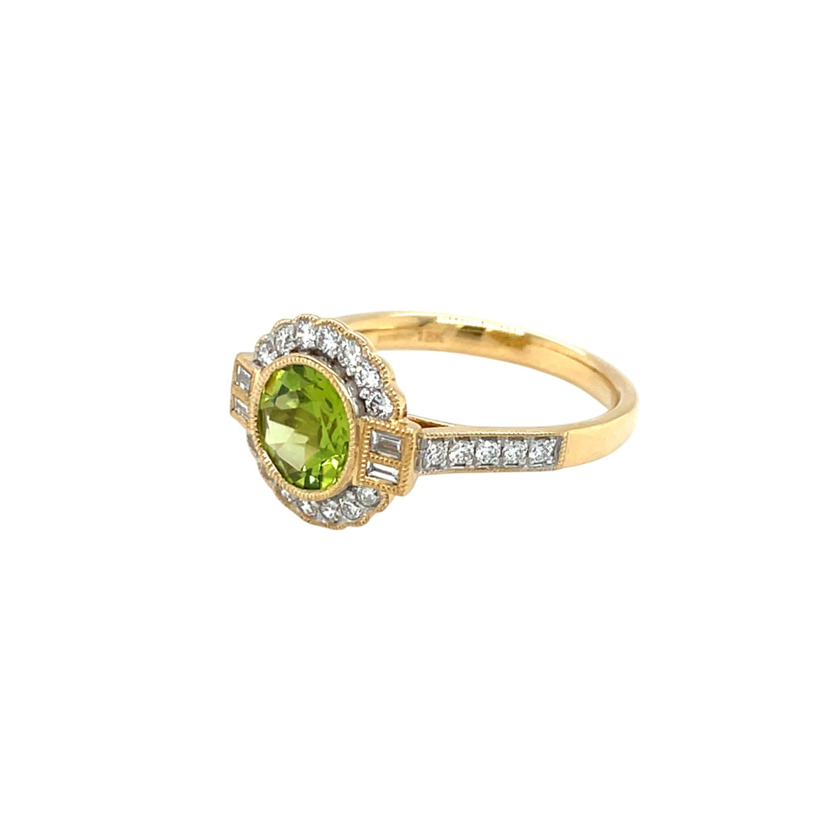 18ct Yellow Gold Peridot & Diamond Cluster Ring (N)