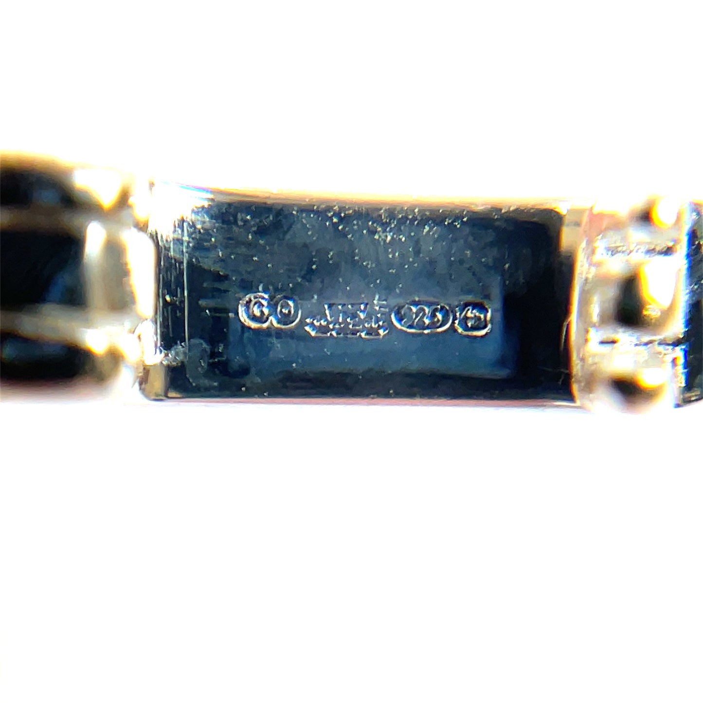 A Silver Linked Bracelet (7")