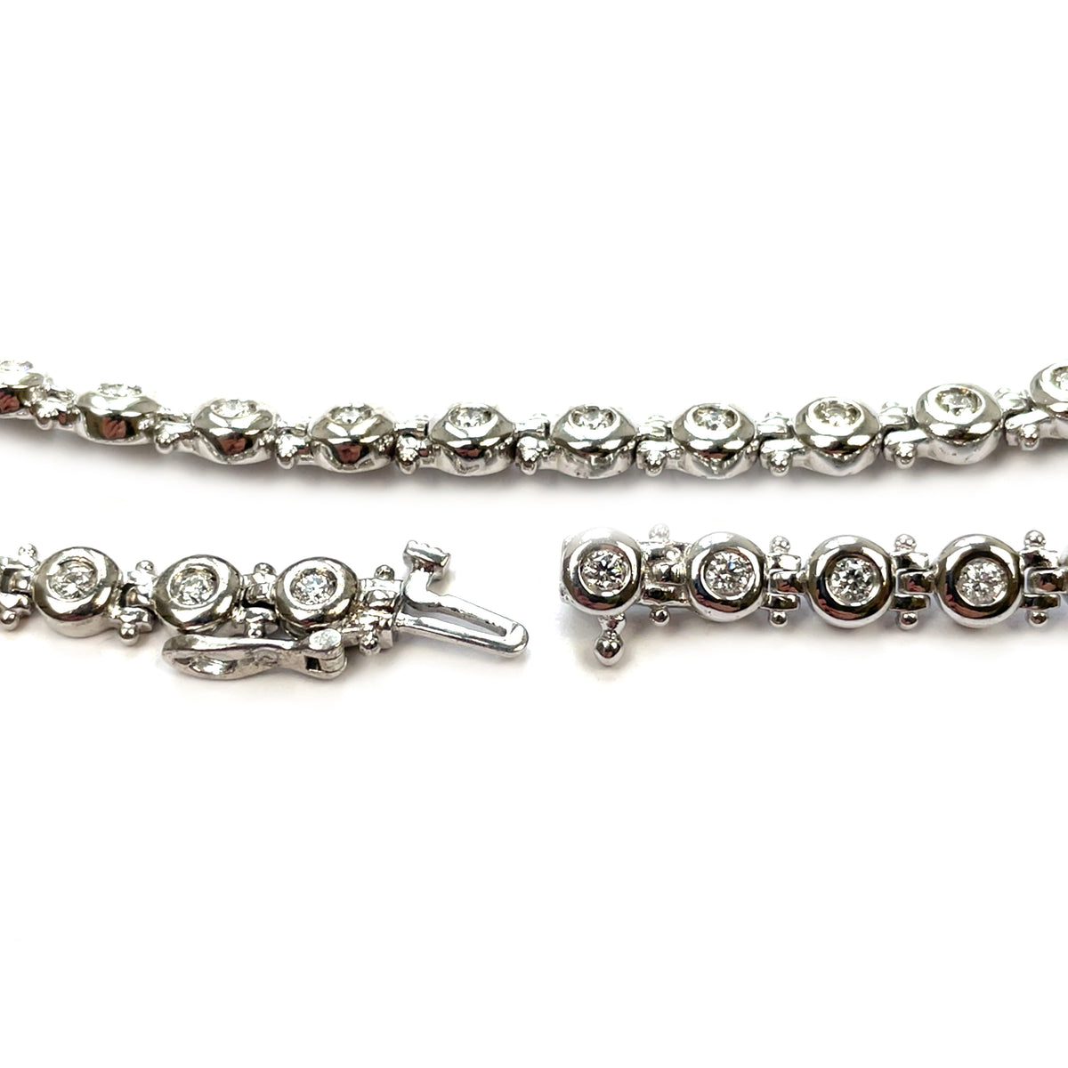 18ct White Gold Diamond Collar Necklace (16")