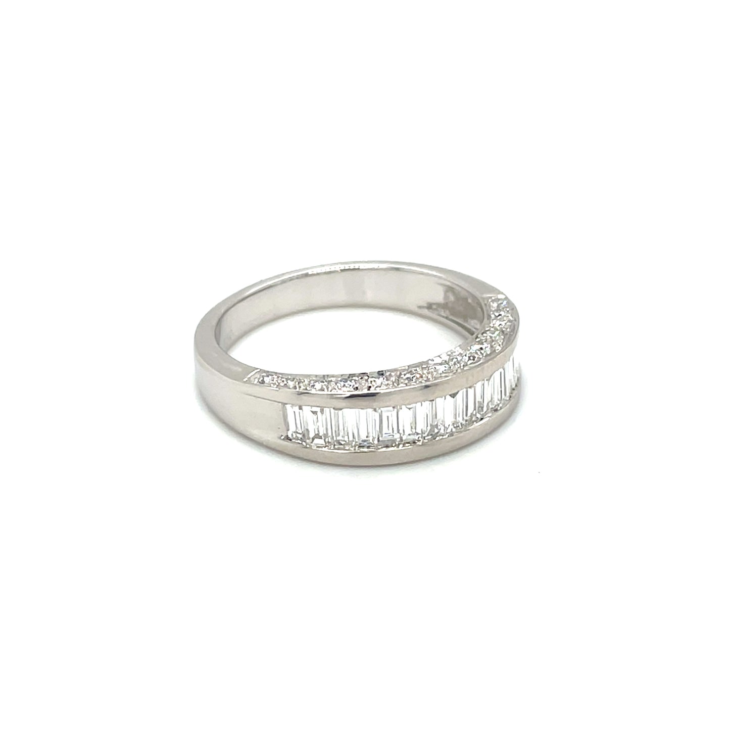 18ct White Gold Diamond Eternity Ring (O)