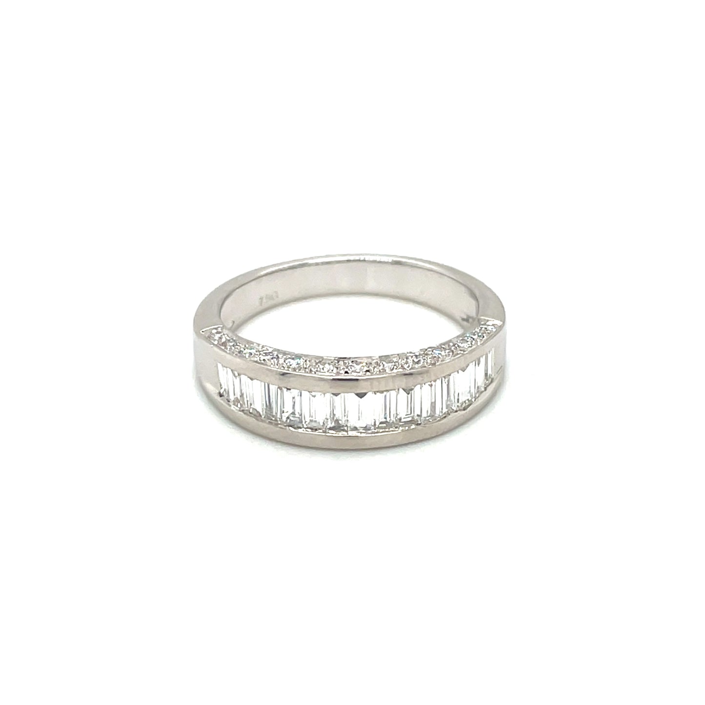 18ct White Gold Diamond Eternity Ring (O)