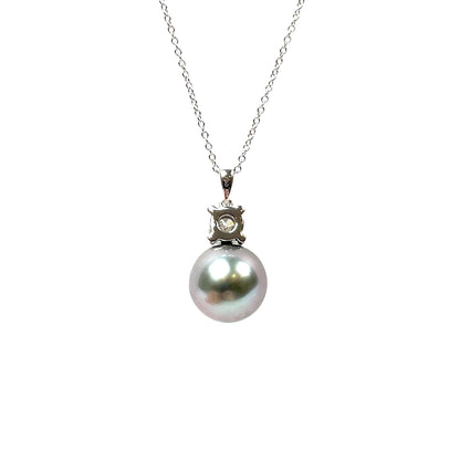 18ct White Gold Tahitian Pearl & Diamond Pendant & Chain (18")