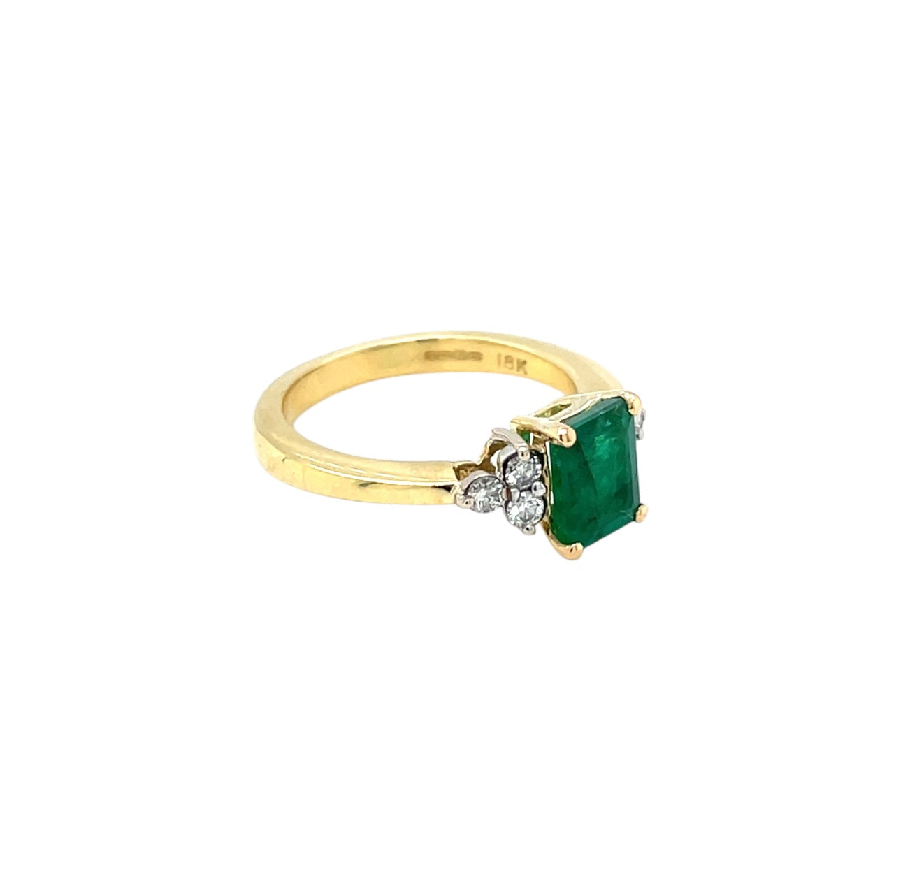 18ct Yellow Gold Emerald & Diamond Ring (I1/2)