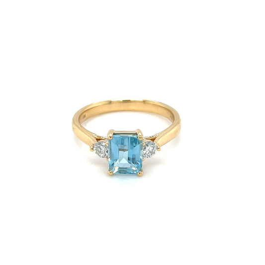 18ct Yellow Gold Aquamarine & Diamond Three Stone Ring (N)