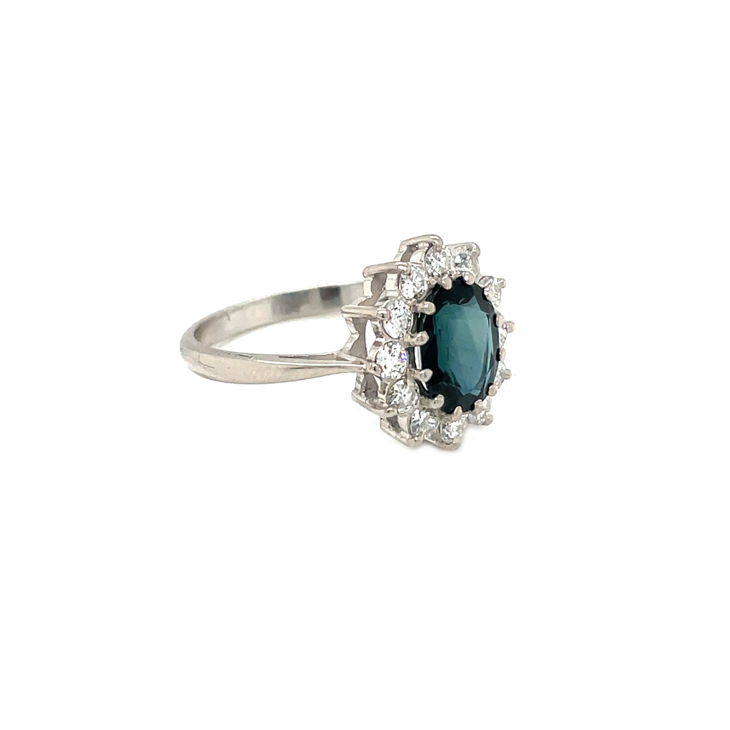 18ct White Gold Sapphire & Diamond Cluster Ring (N)