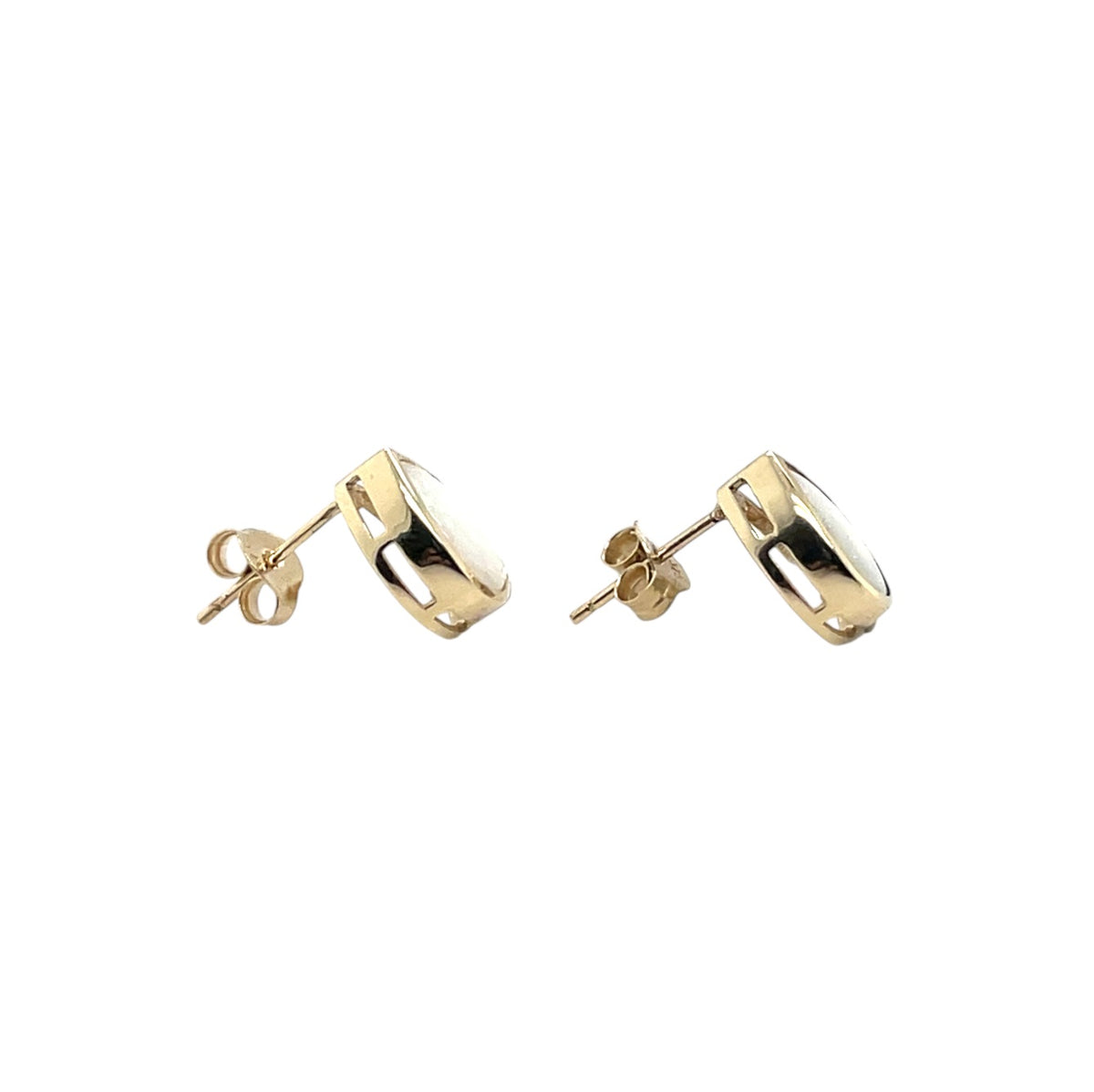 9ct Yellow Gold Pear-Shaped Opal Rubover Stud Earrings