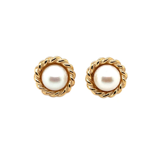 9ct Yellow Gold Freshwater Pearl Stud Earrings