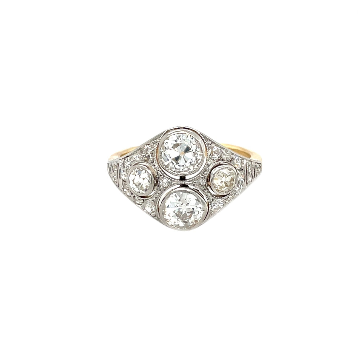 18ct Yellow Gold Old Cut Diamond Plaque Ring (O1/2)