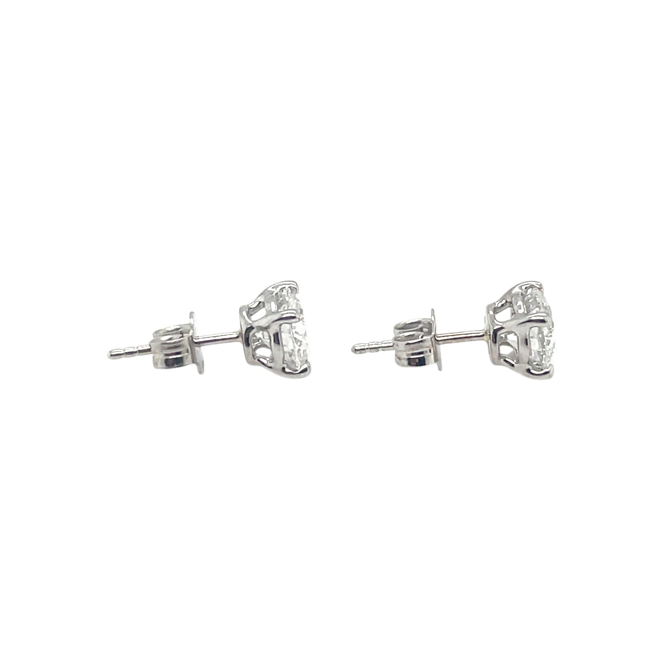 18ct White Gold Lab Grown Diamond Stud Earrings