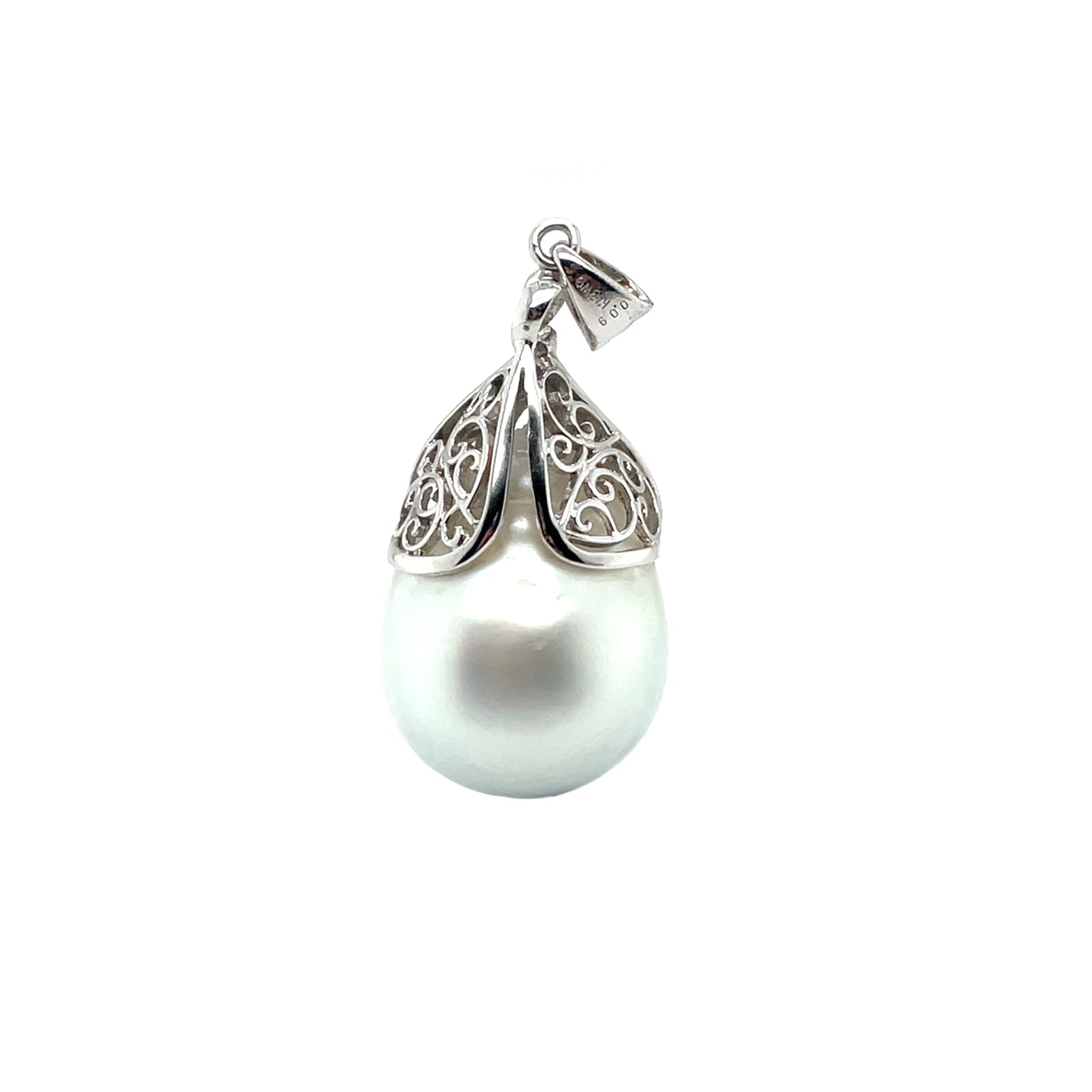 18ct White Gold South Sea Pearl Pendant
