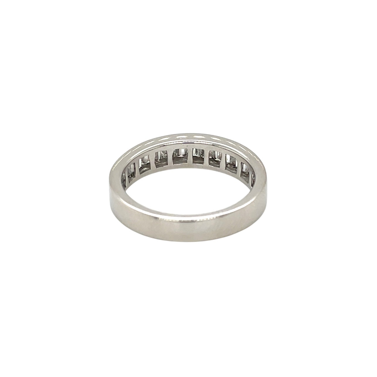 18ct White Gold Baguette Diamond Eternity Band (M)