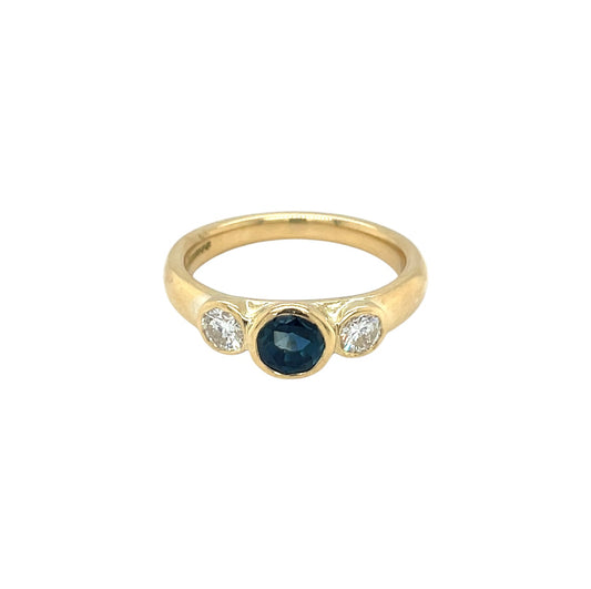 18ct Yellow Gold Sapphire & Diamond Three Stone Ring (N)