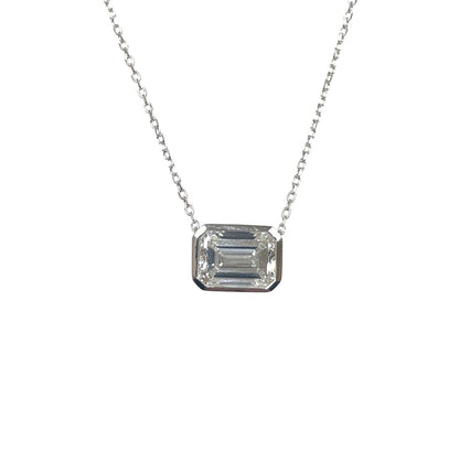 18ct White Gold Emerald Cut Diamond Pendant & Chain (18")