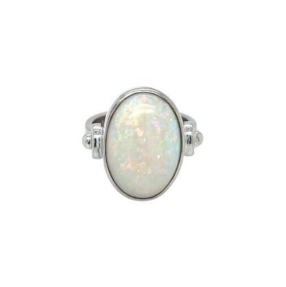 18ct White Gold Oval Opal Ring (K)