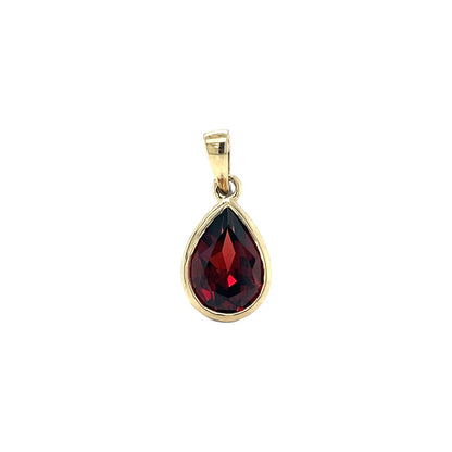 9ct Yellow Gold Pear Shaped Garnet Rubover Pendant