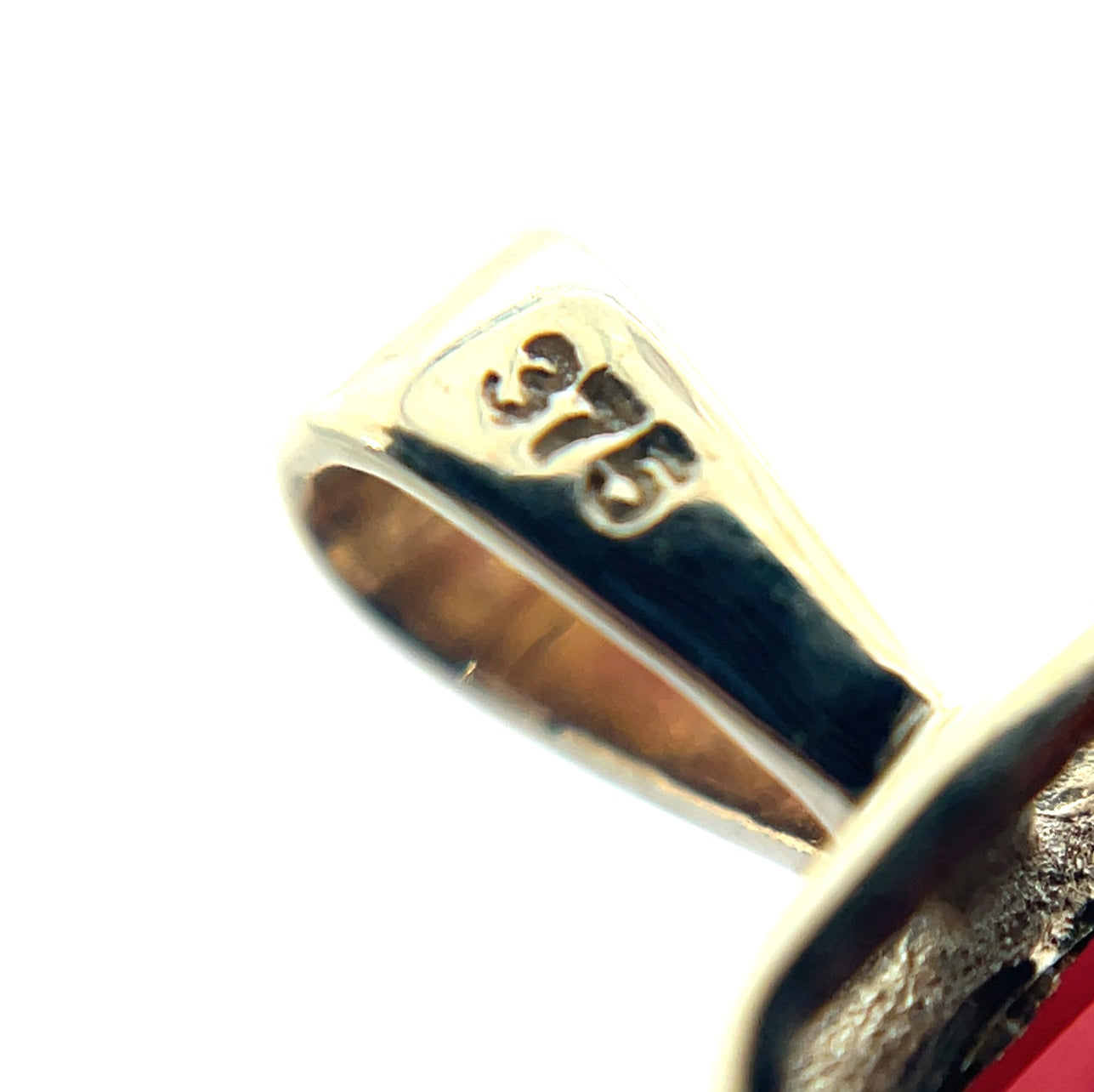 9ct Yellow Gold Octagonal Garnet Rubover Pendant