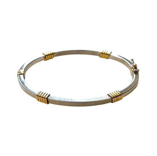 18ct Yellow & White Gold Bangle