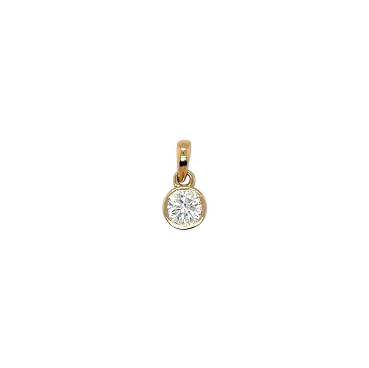 18ct Yellow Gold Diamond Pendant