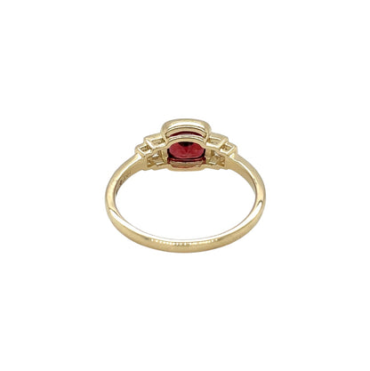 9ct Yellow Gold 6mm Cushion Cut Garnet & Baguette Diamond Stepped Shoulder Ring (P)