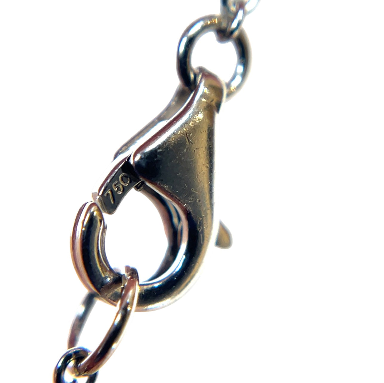 18ct White Gold Diamond & Sapphire Necklace (24")