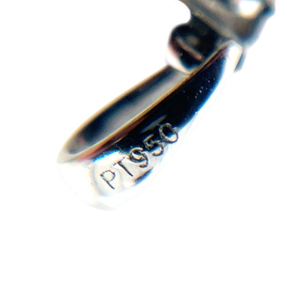 18ct White Gold Sapphire & Diamond Pendant