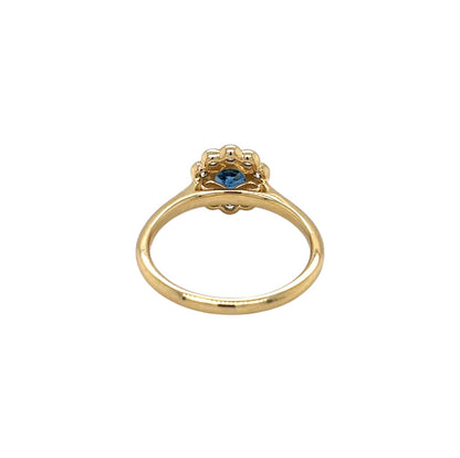 18ct Yellow Gold Sapphire & Diamond Cluster Ring (M)