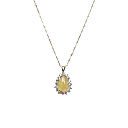 18ct Yellow Gold Opal & Diamond Pendant & Chain (18")