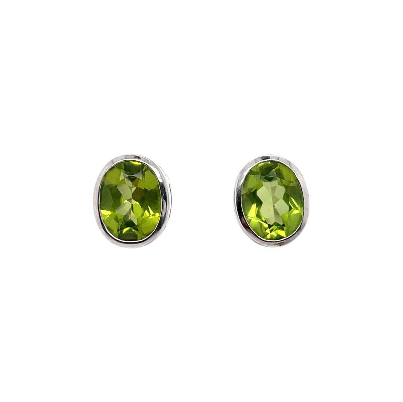 9ct White Gold Oval Peridot Rubover Stud Earrings