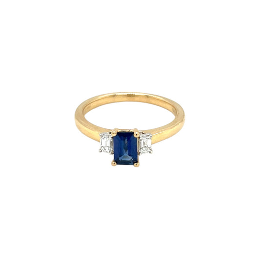 18ct Yellow Gold Sapphire & Diamond Three Stone Ring (M)