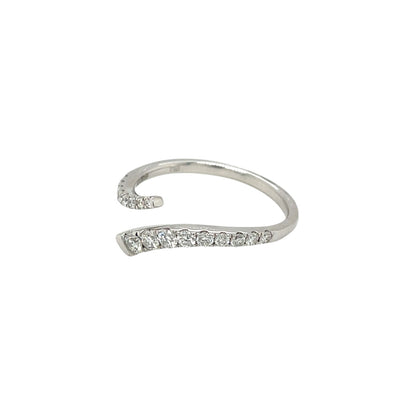18ct White Gold Diamond X Over Ring (N1/2)